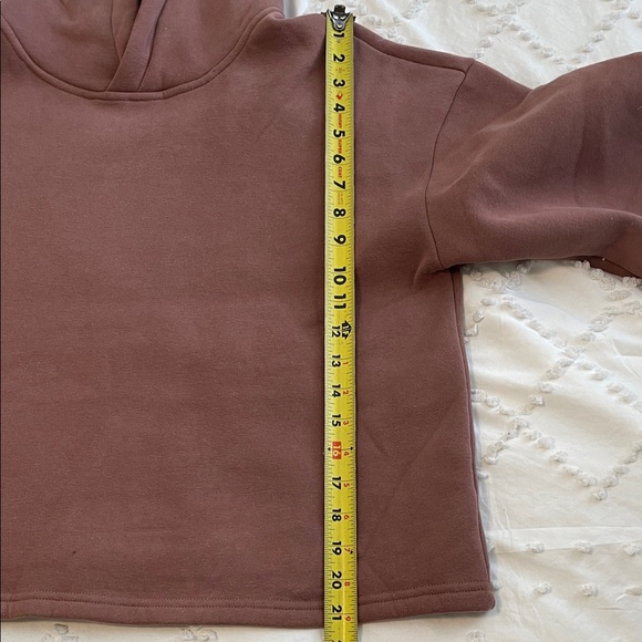 TCEC mauve slightly cropped sweatshirt hoodie with ruffle boutique nwot - Picture 6 of 8